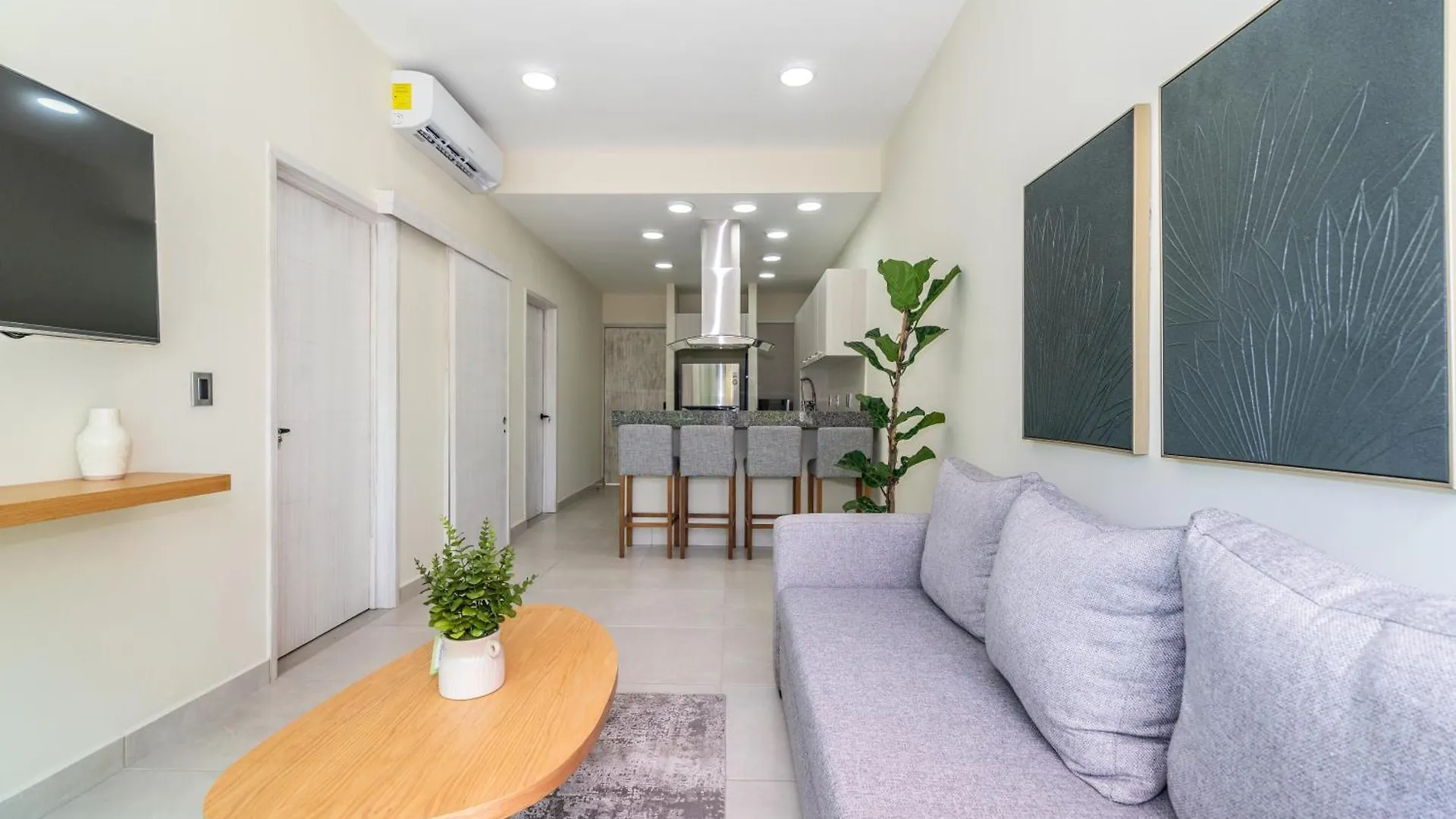 2 Bd Suite With Balcony Gym Rooftop Pool Hot Tub Playa del Carmen 0*,